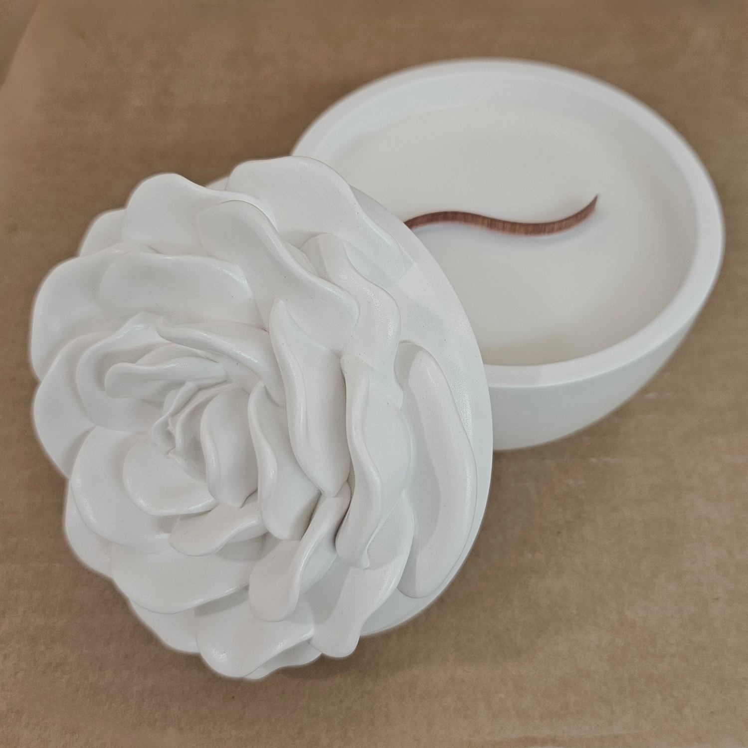 Bougie Fleur - Blanche/Citronnelle, Gingembre